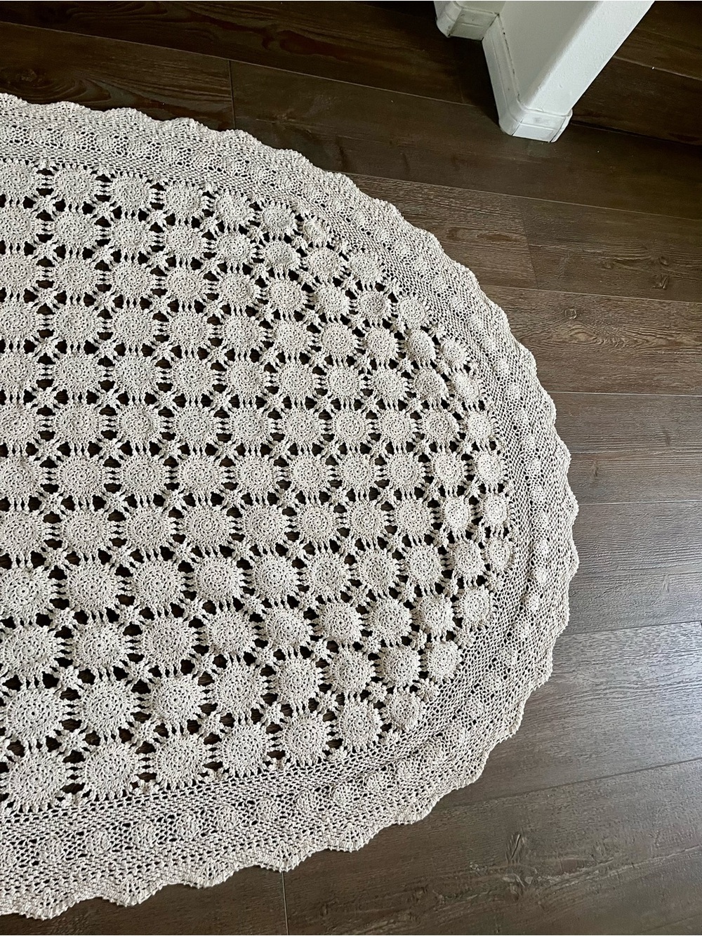 Cream Crochet Oval table cloth - Soft Handcrafted Look 48/80 Inches - Picture 6 of 9
